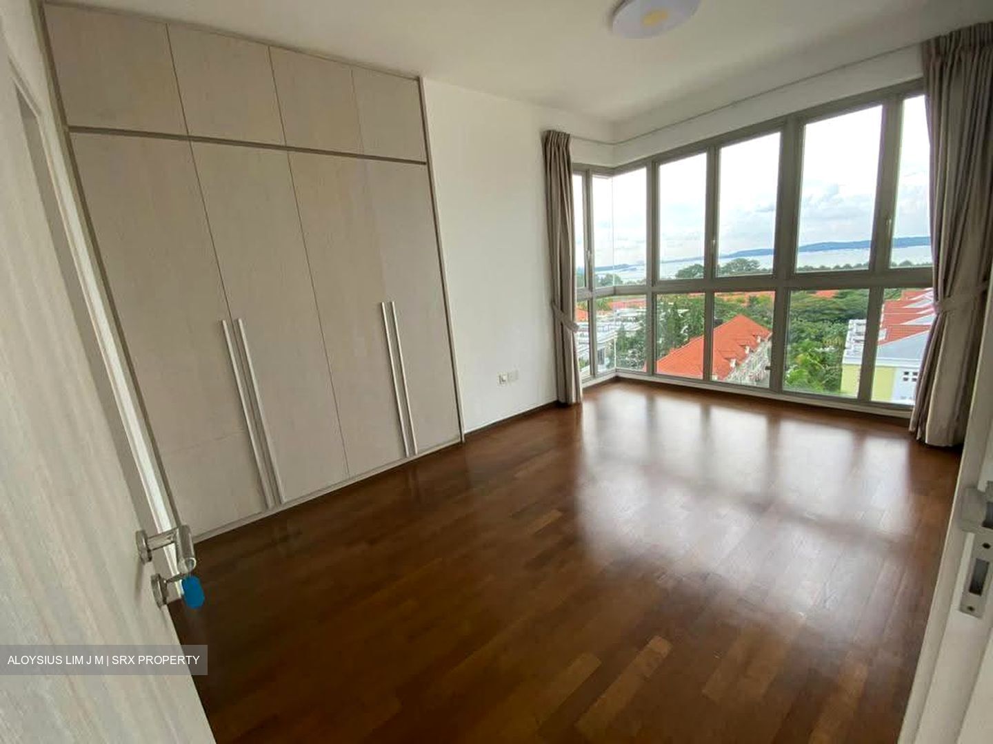 Sea Esta (D18), Condominium #601579301